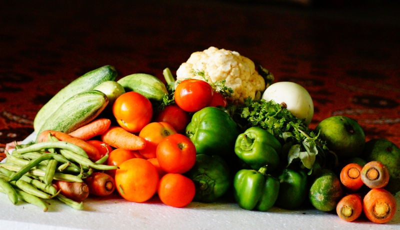 traiteur-TOULON-min_table-nature-farm-leaf-ripe-dish-1024857-pxhere.com - Copie